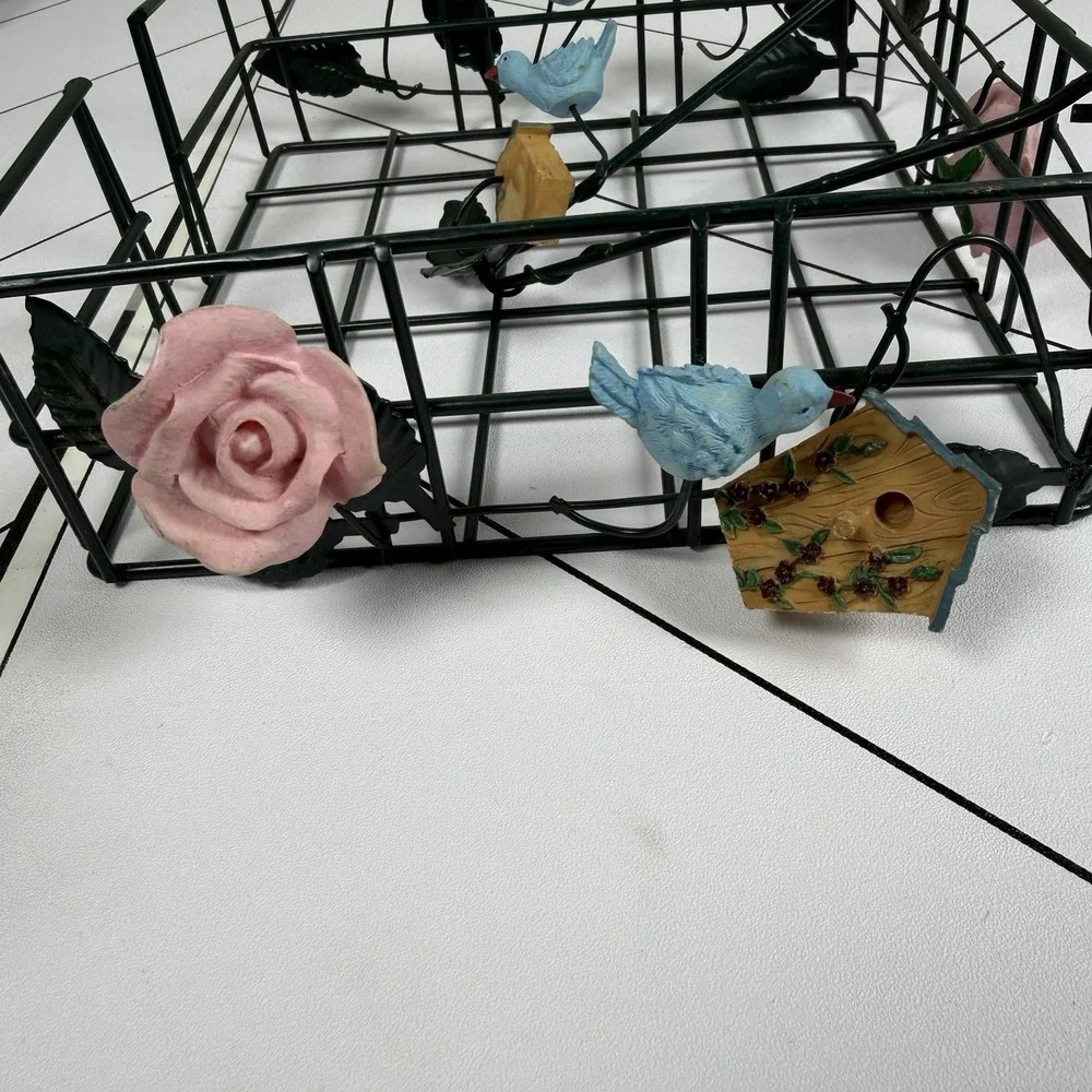 Set Of‎ 3 Paper Plate Napkin Cup Holder Birds Spring Floral Wire Picnic Cottage